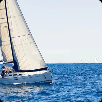 Yacht trip to Nargin Island